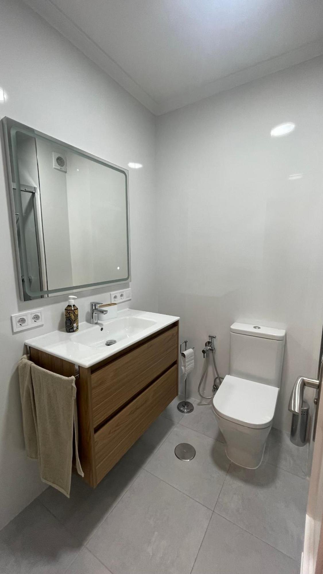 Apartamento Playa De Gijón Zewnętrze zdjęcie